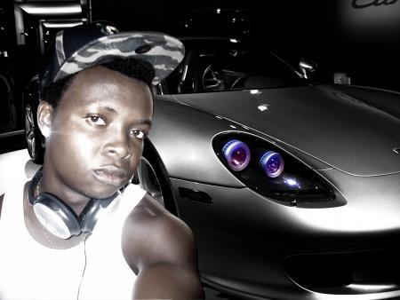 DJ